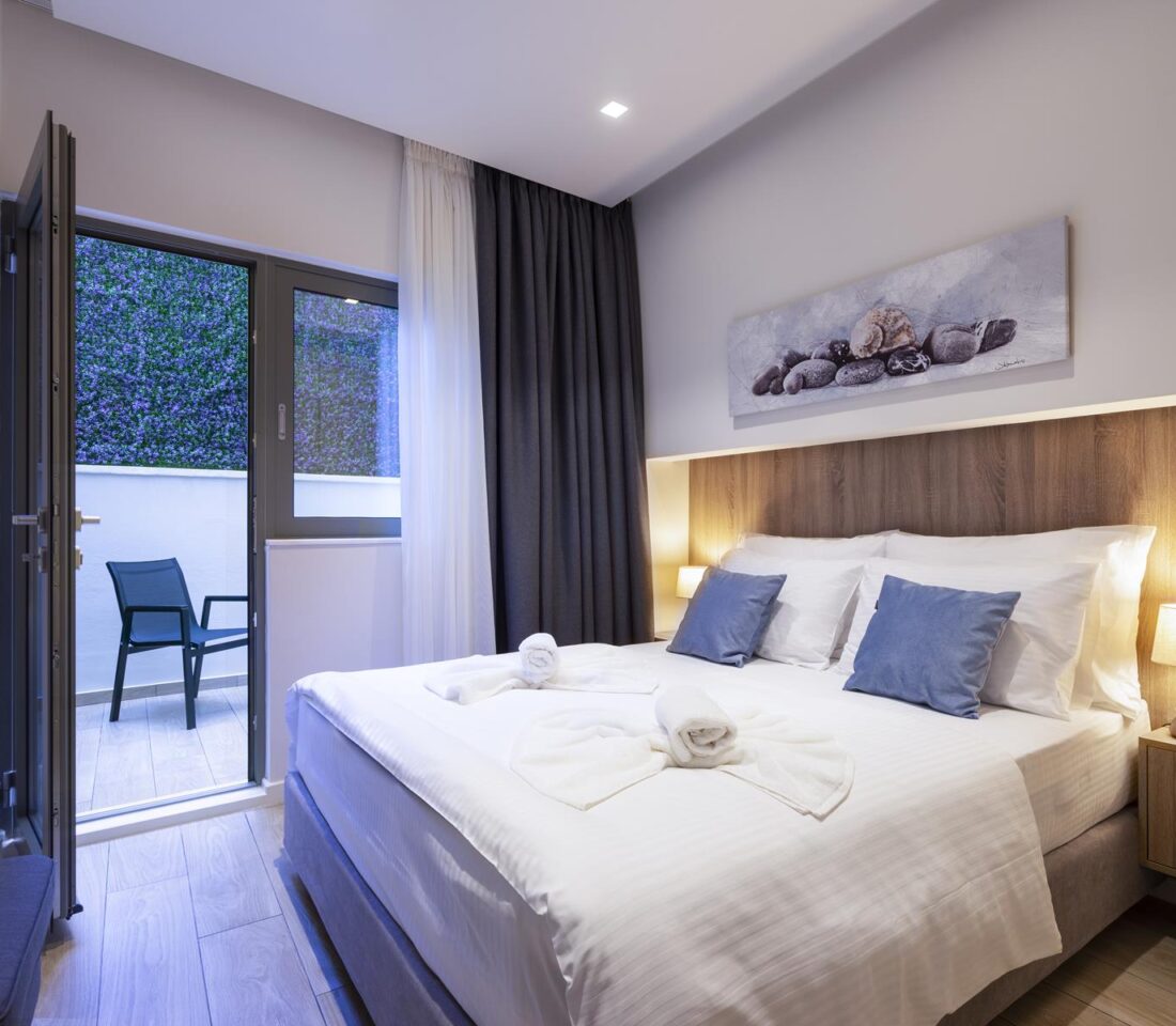 Hestia Romvis 9 | Hestia Luxury Apartments | Athens, Greece