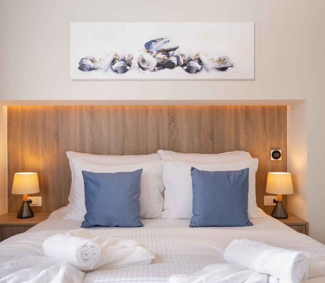 Hestia Romvis 9 | Hestia Luxury Apartments | Athens, Greece